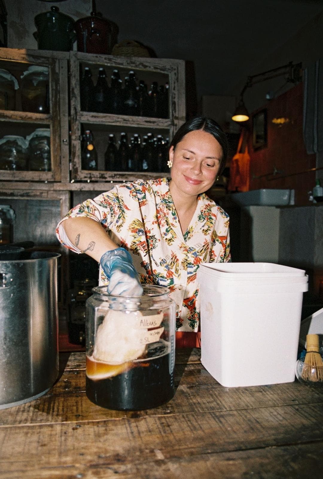 Tereza's rose and hibiscus kombucha