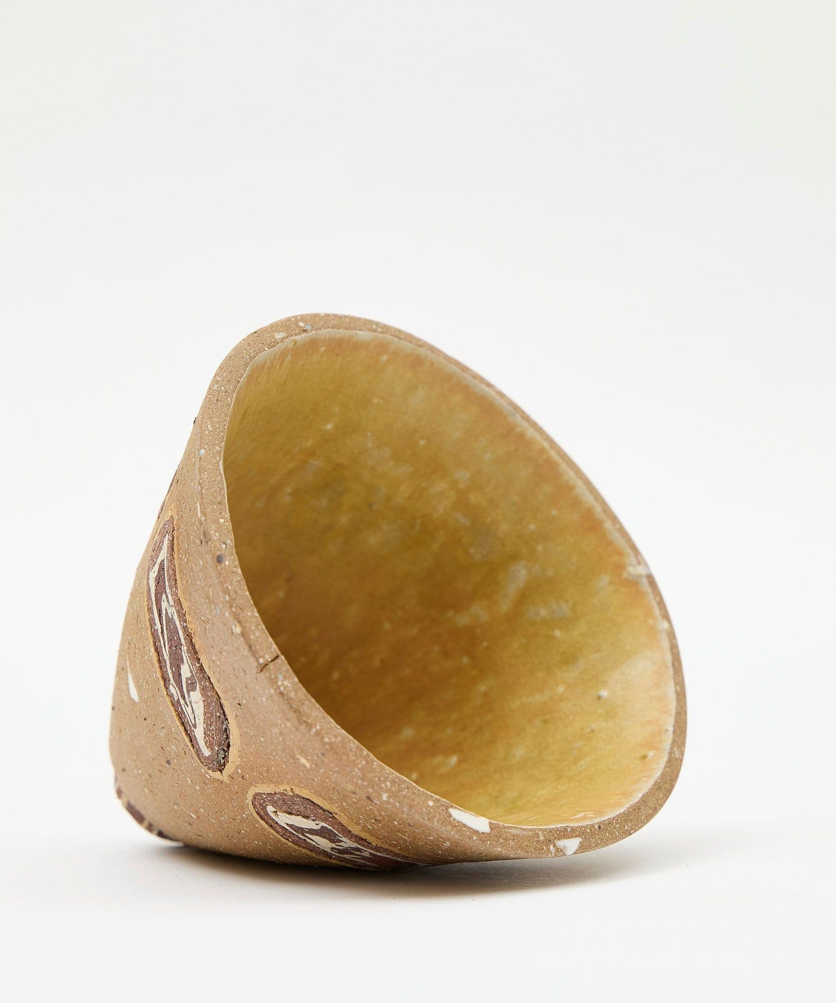 A clay cup pictured on a white background for sale Jolene bakery x Gráinne Williams